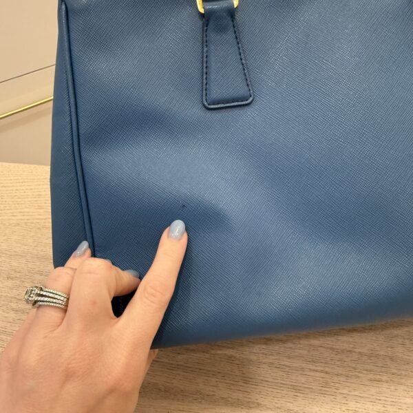 Prada Saffiano Medium Galleria Double Zip Tote