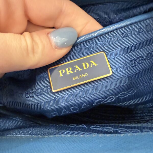 Prada Saffiano Medium Galleria Double Zip Tote