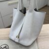 Hermes Taurillon Clemence Picotin Lock 22 MM Blanc GHW