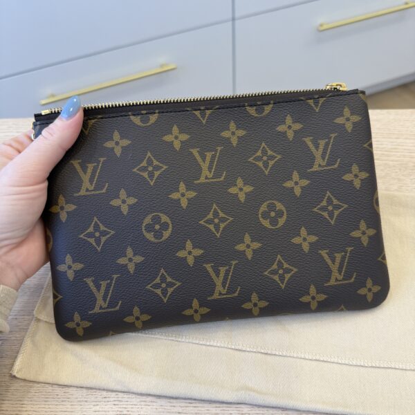 Louis Vuitton Monogram Key Pouch Medium