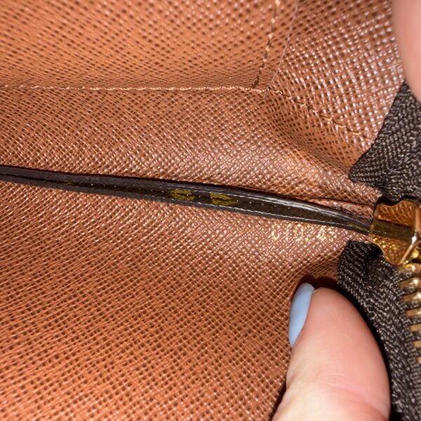 Louis Vuitton Monogram Key Pouch Medium