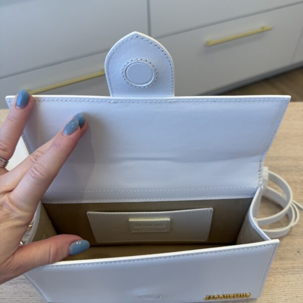 Jacquemus LES CLASSIQUES The large Bambino White