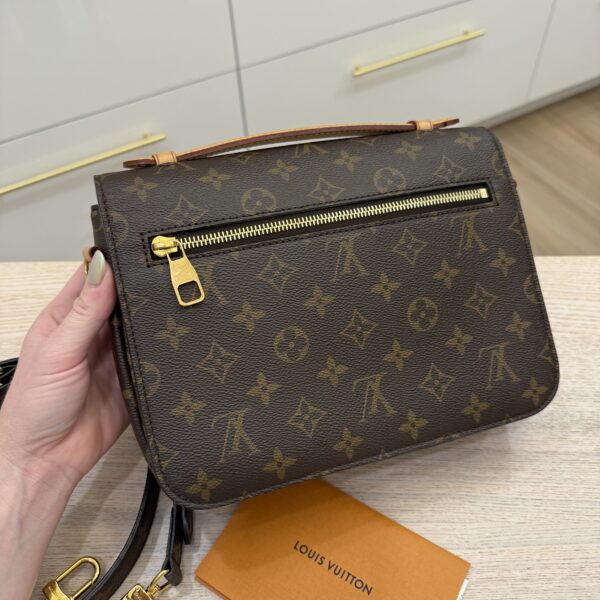 Louis Vuitton Monogram Pochette Metis