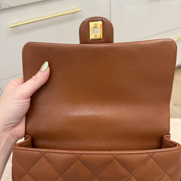 Chanel Shiny Lambskin Quilted Golden Links Top Handle Flap Caramel