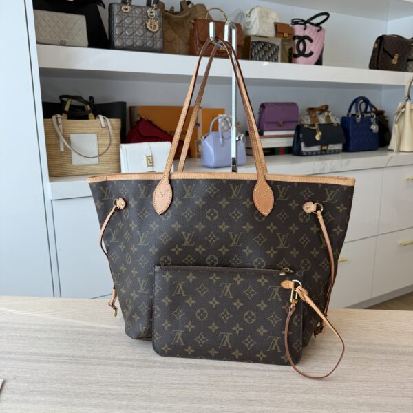 Louis Vuitton Monogram Neverfull MM Beige