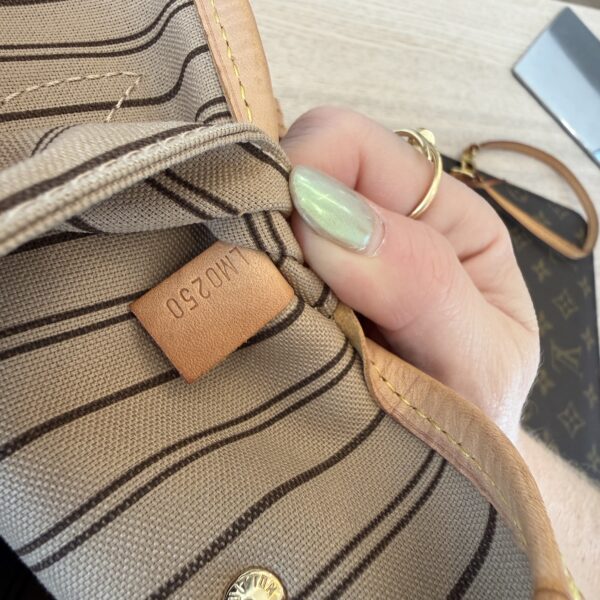 Louis Vuitton Monogram Neverfull MM Beige