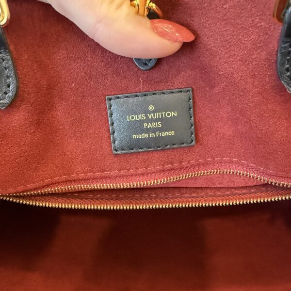 Louis Vuitton Empreinte Monogram Giant Onthego MM Black Beige