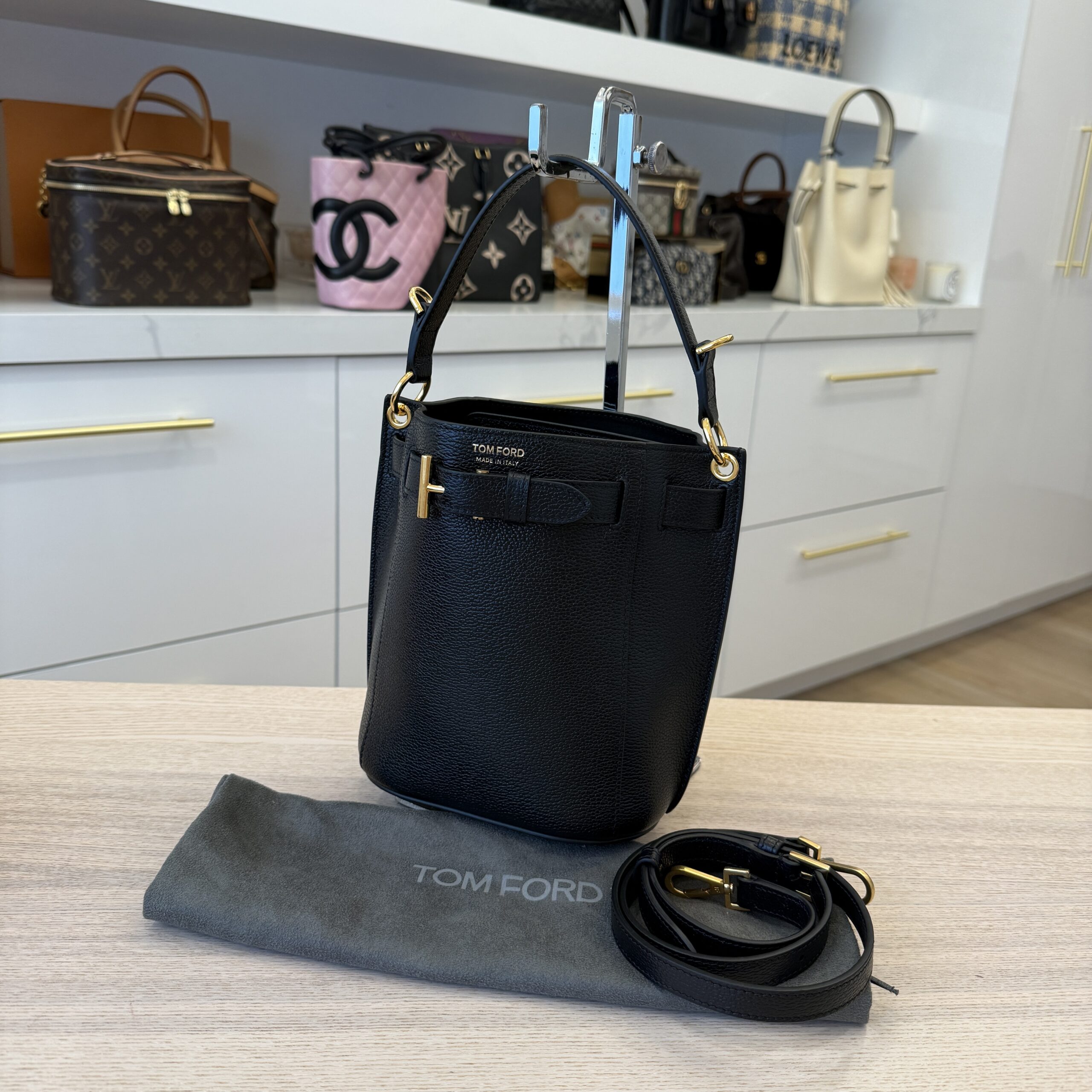 TOM FORD Audrey Mini Leather Bucket Bag Black