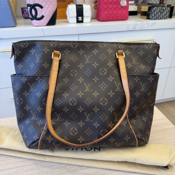 Louis Vuitton Monogram Totally MM NM