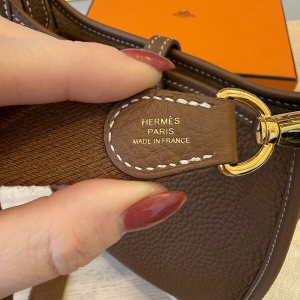 Hermes Taurillon Clemence Evelyne TPM Gold