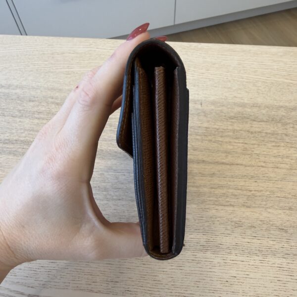 Louis Vuitton Monogram Sarah Wallet