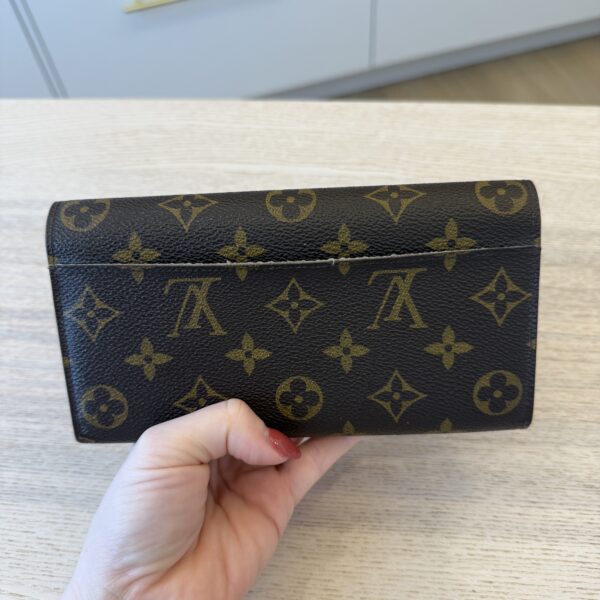 Louis Vuitton Monogram Sarah Wallet