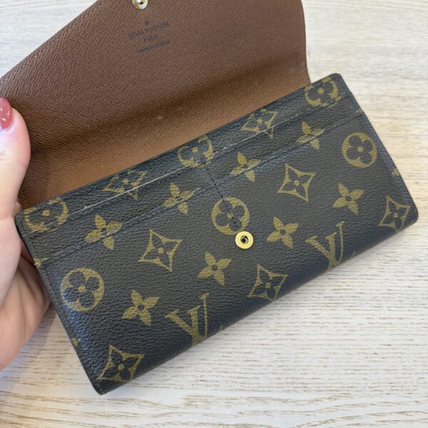 Louis Vuitton Monogram Sarah Wallet