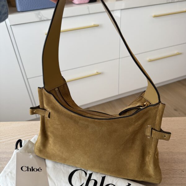 CHLOÉ Charms Hobo Bag in Suede Leather Gold / Khaki