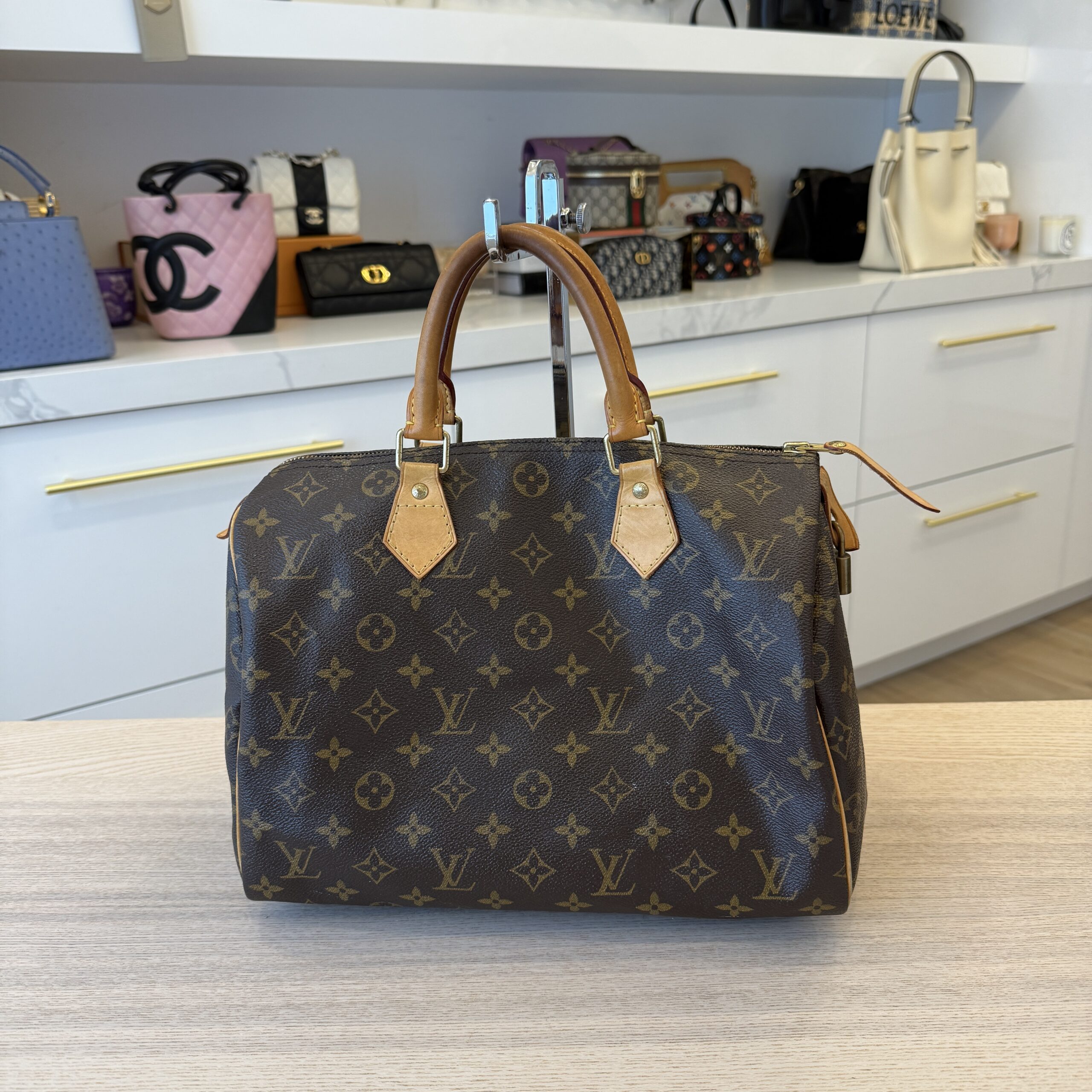 Louis Vuitton Monogram Speedy 30