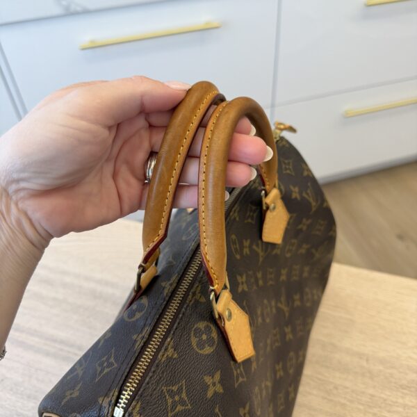 Louis Vuitton Monogram Speedy 30