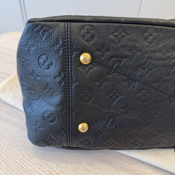 Louis Vuitton Monogram Empreinte Artsy MM Noir
