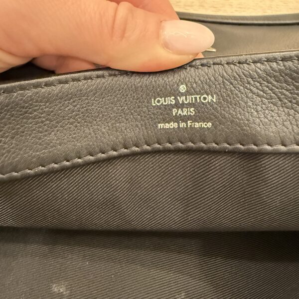 Louis Vuitton Black Pebbled Leather Lockme II BB Bag