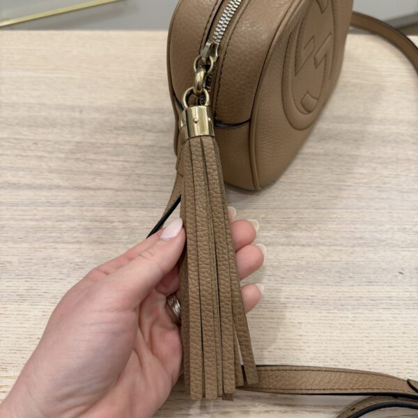 Gucci Calfskin Small Soho Disco Bag Beige