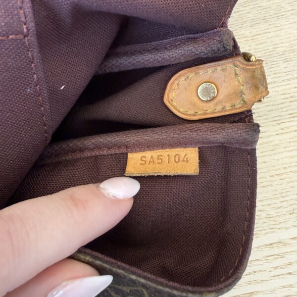 Louis Vuitton Monogram Favorite MM