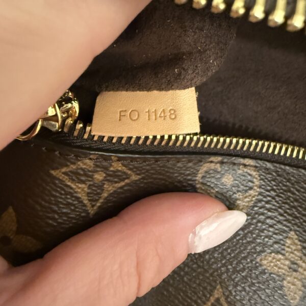 Louis Vuitton Monogram Pochette Metis