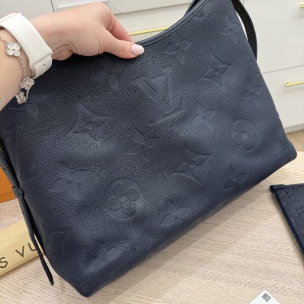 Louis Vuitton Empreinte Monogram Giant CarryAll MM Navy