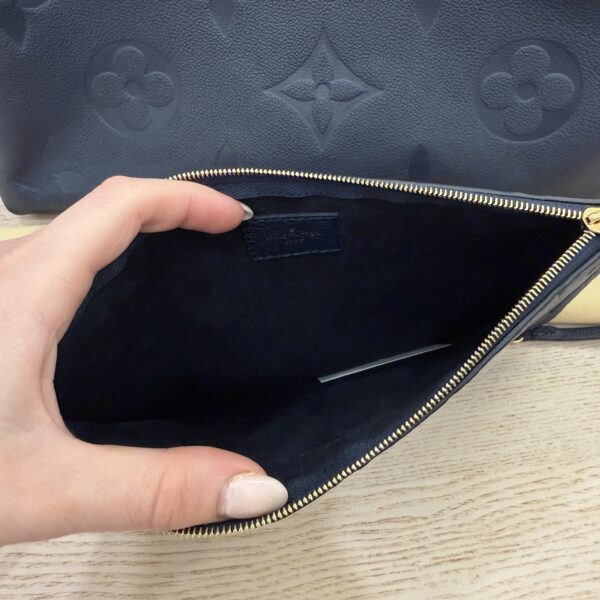 Louis Vuitton Empreinte Monogram Giant CarryAll MM Navy