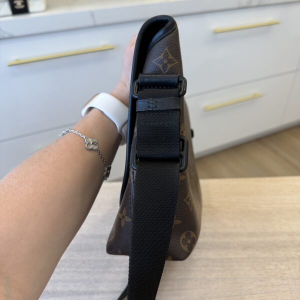 Louis Vuitton Monogram Macassar Canvas Magnetic Messenger Bag