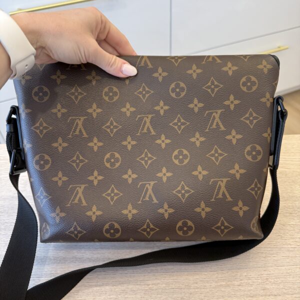 Louis Vuitton Monogram Macassar Canvas Magnetic Messenger Bag