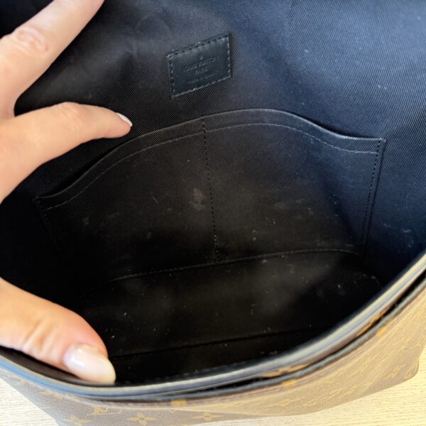 Louis Vuitton Monogram Macassar Canvas Magnetic Messenger Bag