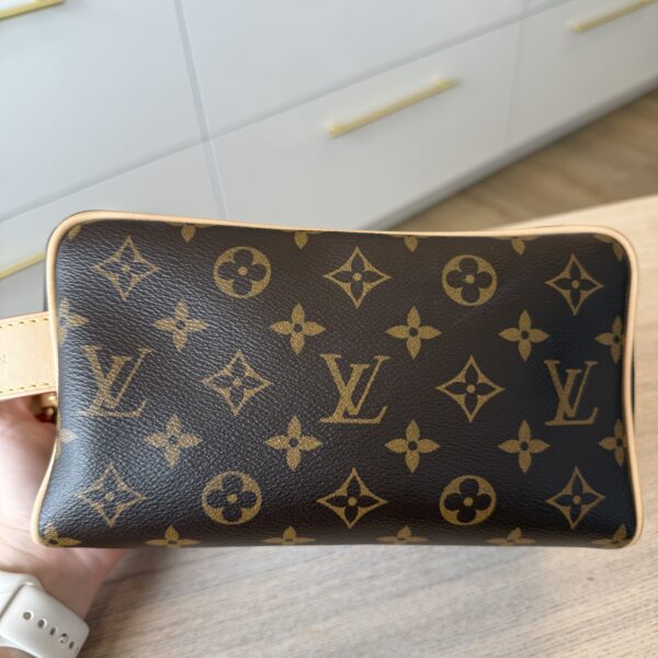 Louis Vuitton Monogram Locker Dopp Kit