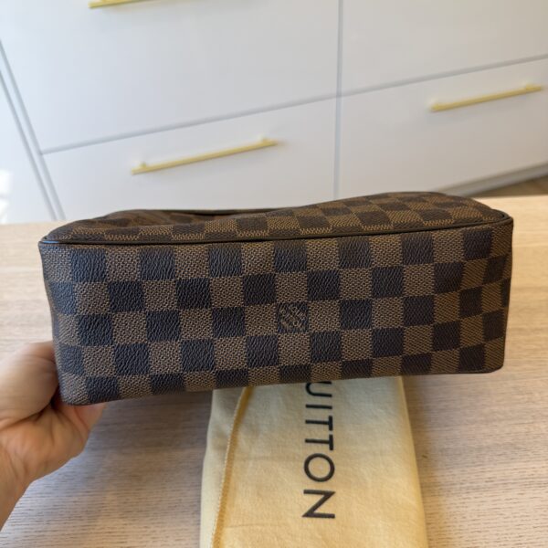 Louis Vuitton Damier Ebene Toiletry Bag 25