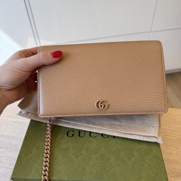 Gucci Dollar Calfskin Enamel Monochrome Mini GG Marmont Chain Wallet Beige