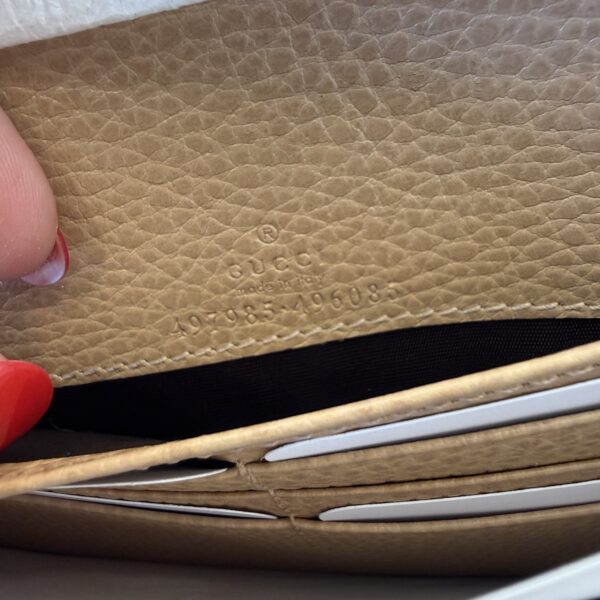 Gucci Dollar Calfskin Enamel Monochrome Mini GG Marmont Chain Wallet Beige