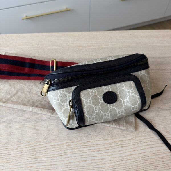 Gucci GG Supreme Interlocking G Belt Bag