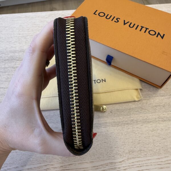 Louis Vuitton Damier Ebene Zippy Wallet