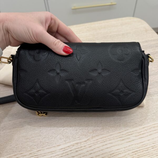Louis Vuitton Ivy Wallet on Chain Monogram Empreinte Giant Black