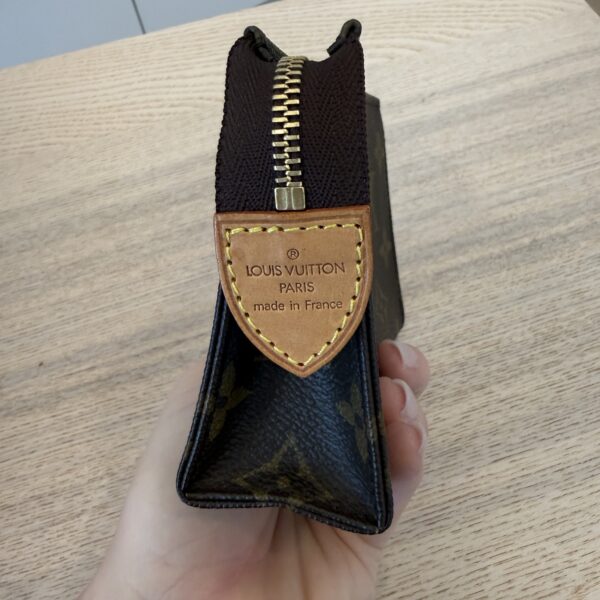 Louis Vuitton Monogram Toiletry 15