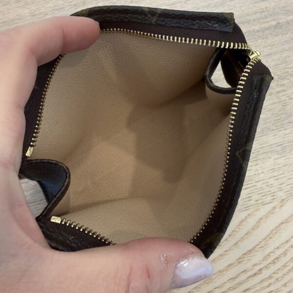Louis Vuitton Monogram Toiletry 15