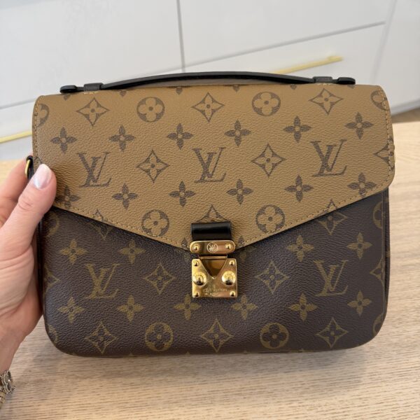 Louis Vuitton Monogram Reverse Pochette Metis