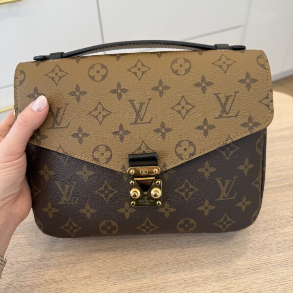 Louis Vuitton Monogram Reverse Pochette Metis