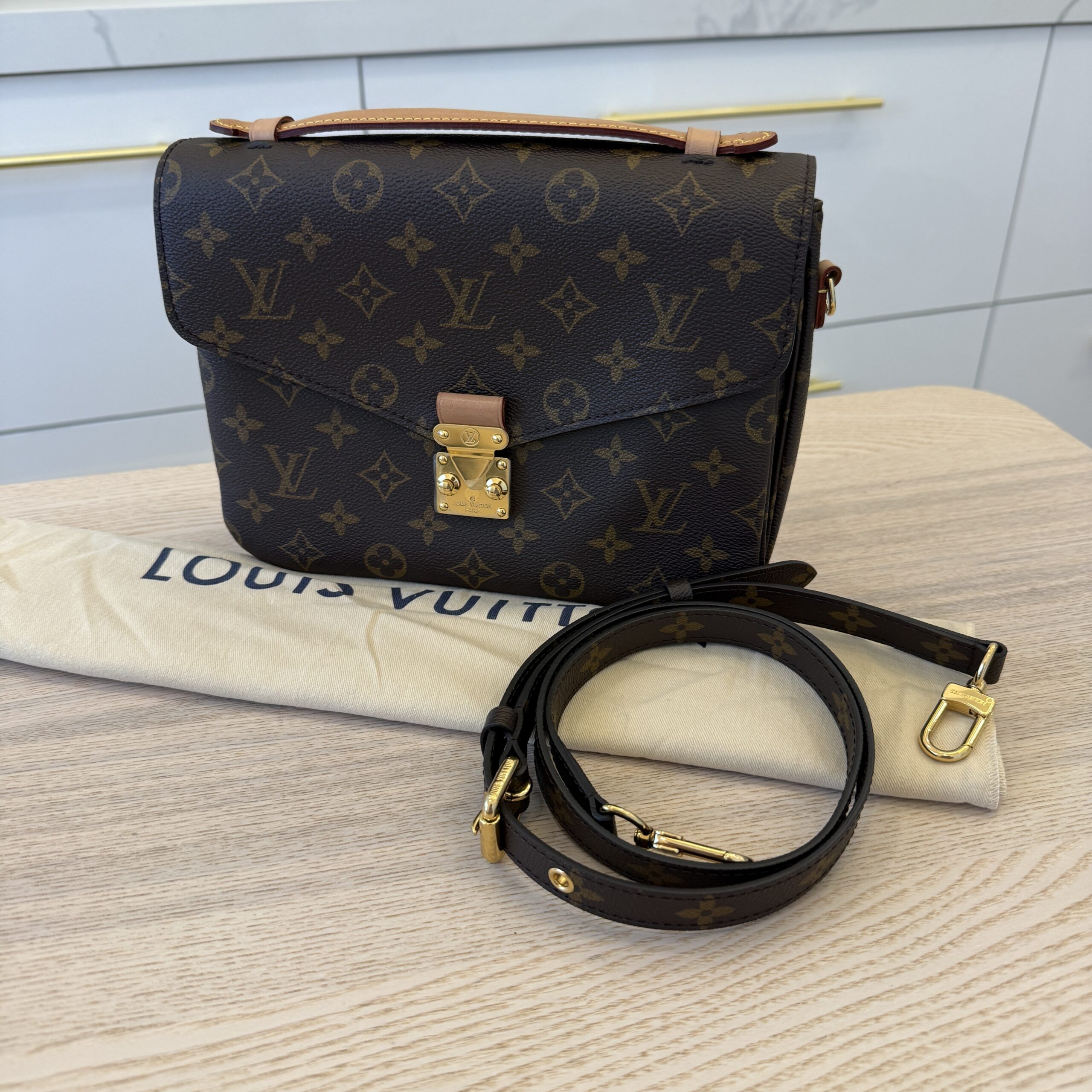 Louis Vuitton Monogram Pochette Metis