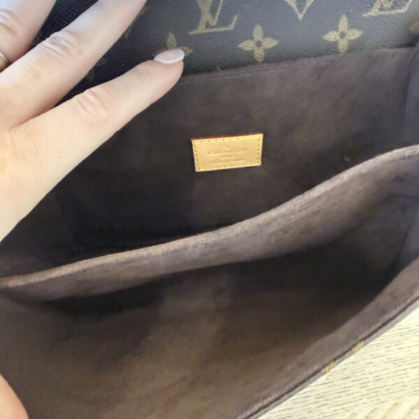 Louis Vuitton Monogram Pochette Metis