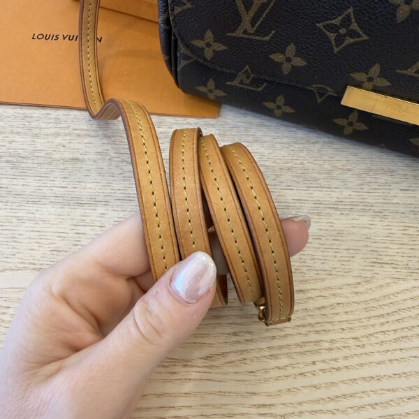 Louis Vuitton Monogram Favorite MM