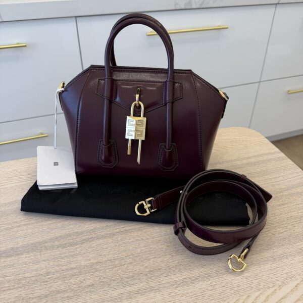 Givenchy Box Calfskin Mini Lock Antigona Oxblood Red