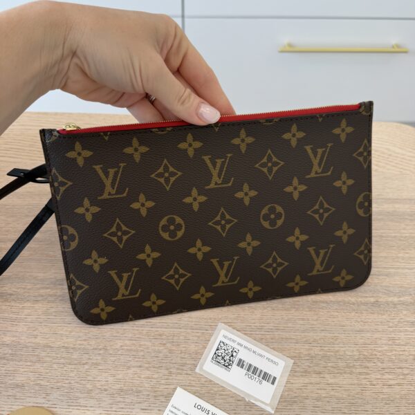 Louis Vuitton My Personalized LV Monogram Neverfull MM GM Pochette