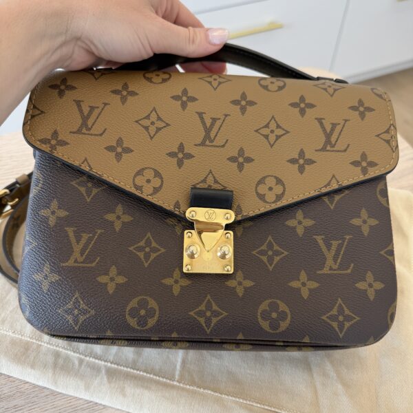 Louis Vuitton Monogram Reverse Pochette Metis