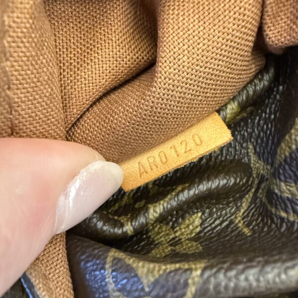 Louis Vuitton Monogram Totally MM