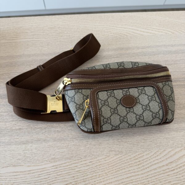 Gucci GG Supreme Interlocking G Belt Bag