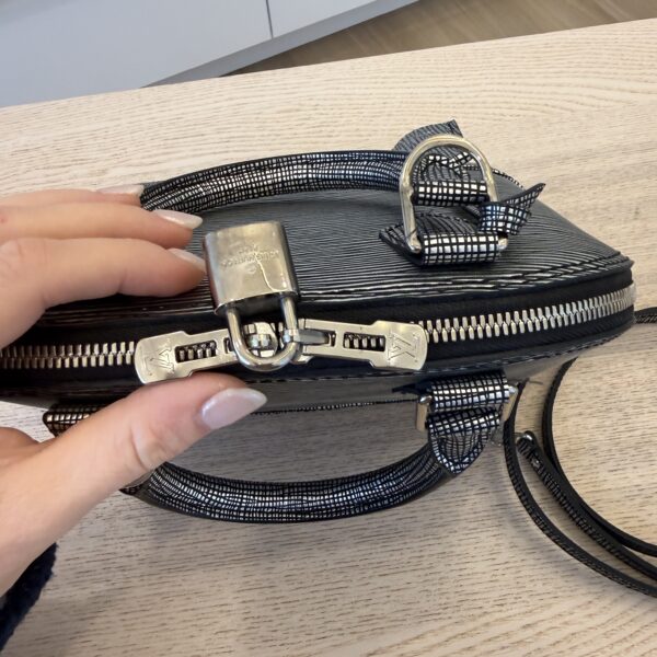 Louis Vuitton Epi Alma BB Platine